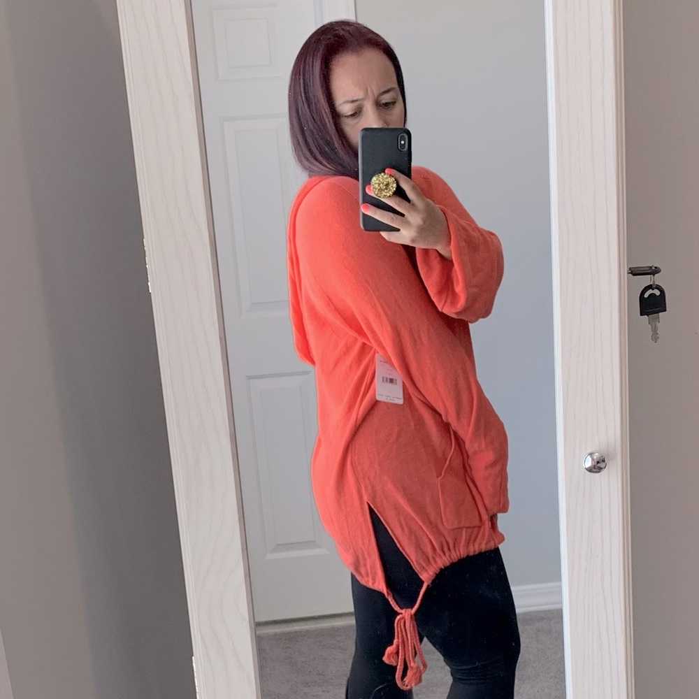 🌺Free People Coral Sweater